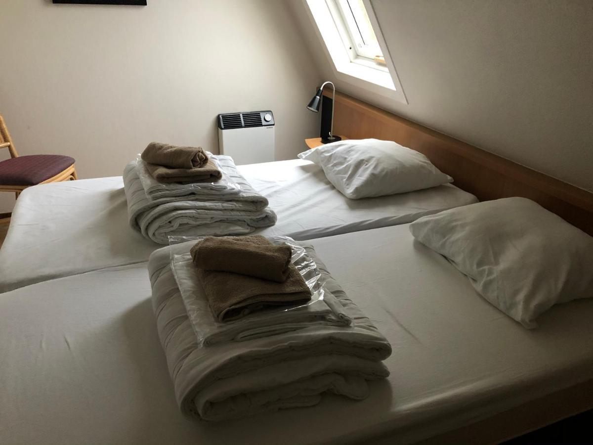 Appartement Ut & Thus, Resort Amelander Kaap Hollum  Exterior photo