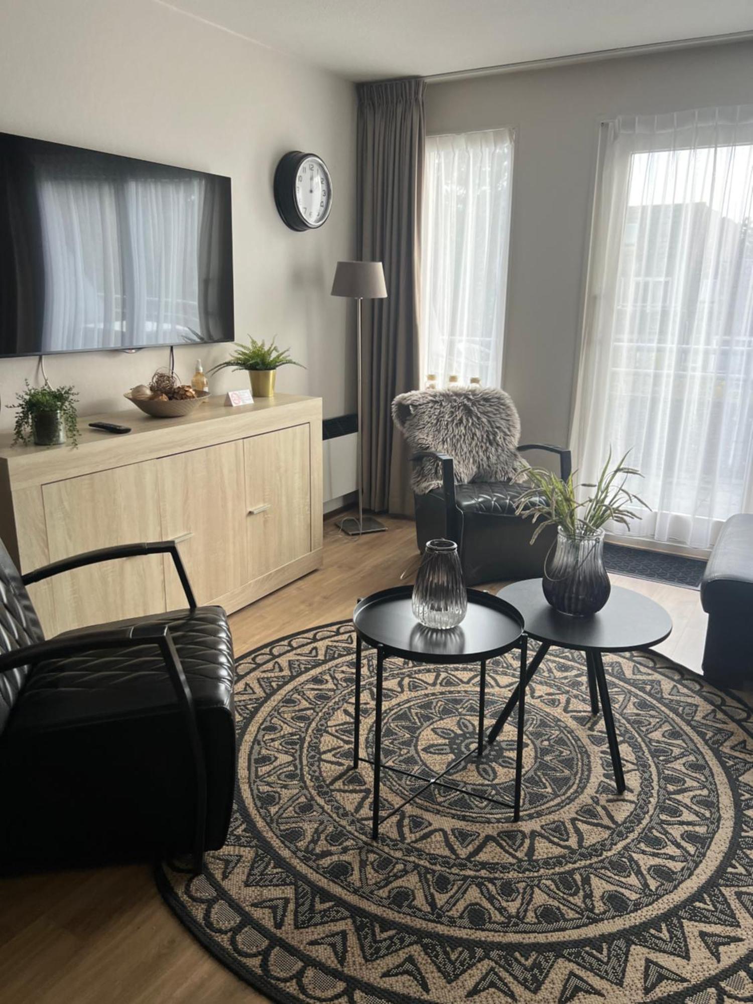 Appartement Ut & Thus, Resort Amelander Kaap Hollum  Exterior photo